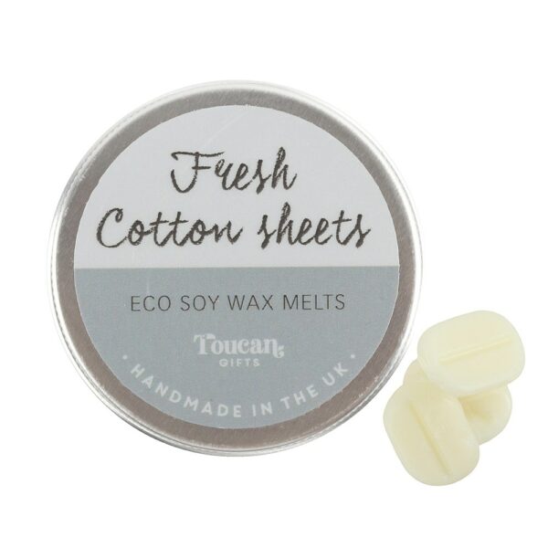 Complementary tin of 'Fresh Cotton Sheets' Soy Wax Melts From Shiny Happy Eco.