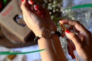 Shared Earth scented bracelet. New Shared Earth products added to Shinny Happy Eco.