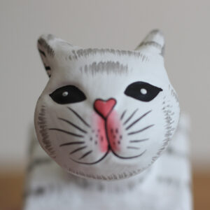 Head view of Cat looking off shelf ornament - Hand painted white and grey cat ornaments available to buy from Shiny Happy Eco.